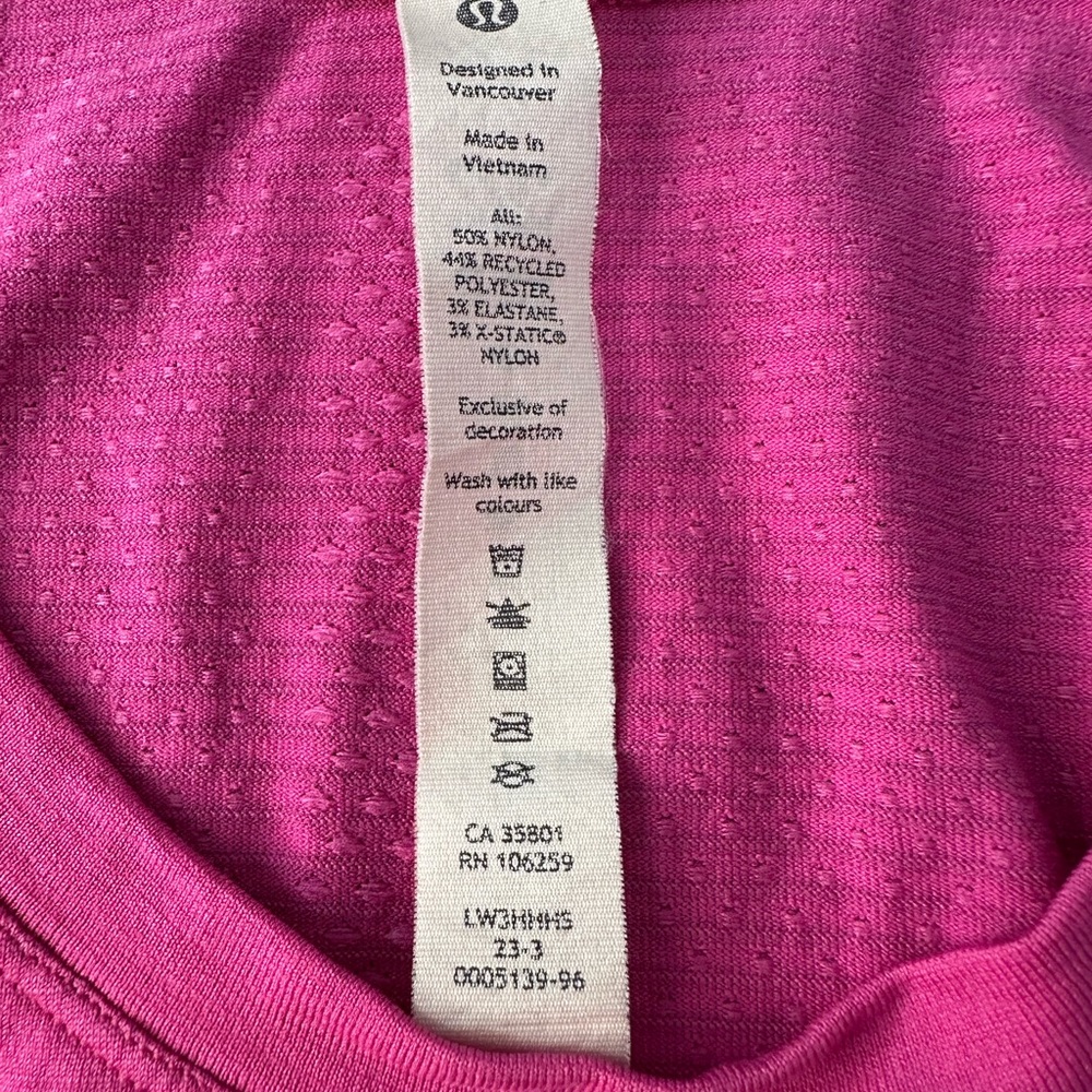 lululemon athletica Swiftly Tech Short Sleeve Tee - Picture 7 of 9